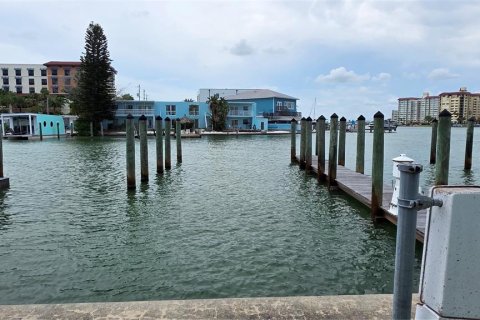 Hotel in Clearwater, Florida 339.28 sq.m. № 2206733 - photo 9