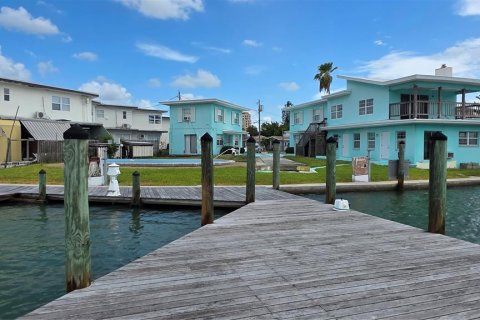 Hotel in Clearwater, Florida 339.28 sq.m. № 2206733 - photo 2