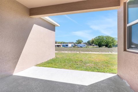 Casa en venta en Lake Wales, Florida, 4 dormitorios, 163.32 m2 № 1680660 - foto 3