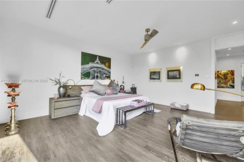 Купить виллу или дом в Майами, Флорида 5 спален, 348.29м2, № 2053905 - фото 22