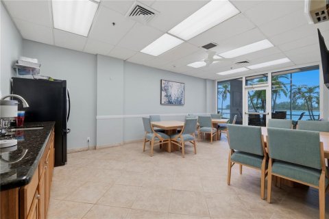 Condominio en venta en Clearwater, Florida, 1 dormitorio, 103.21 m2 № 2296836 - foto 21