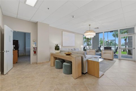Condominio en venta en Clearwater, Florida, 1 dormitorio, 103.21 m2 № 2296836 - foto 20