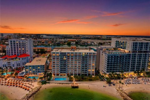 Condominio en venta en Clearwater, Florida, 1 dormitorio, 103.21 m2 № 2296836 - foto 25