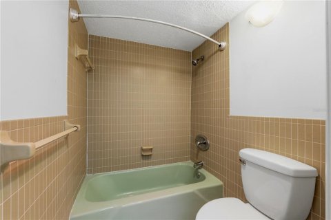 Condominio en venta en Clearwater, Florida, 1 dormitorio, 103.21 m2 № 2296836 - foto 7