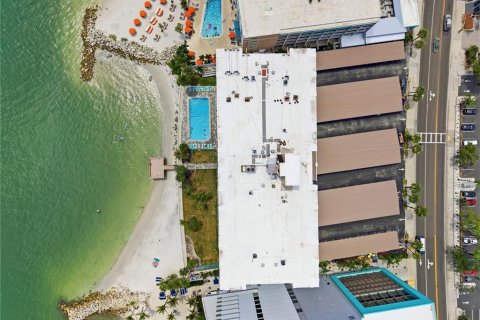 Condominio en venta en Clearwater, Florida, 1 dormitorio, 103.21 m2 № 2296836 - foto 26