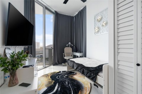 Condominio en alquiler en Aventura, Florida, 3 dormitorios, 126.53 m2 № 1991321 - foto 14