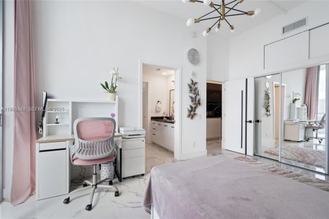 Condominio en alquiler en Aventura, Florida, 3 dormitorios, 126.53 m2 № 1991321 - foto 18