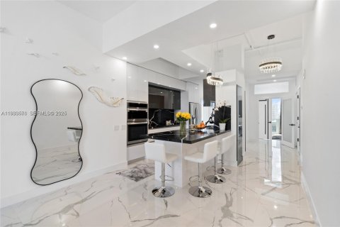 Condominio en alquiler en Aventura, Florida, 3 dormitorios, 126.53 m2 № 1991321 - foto 6