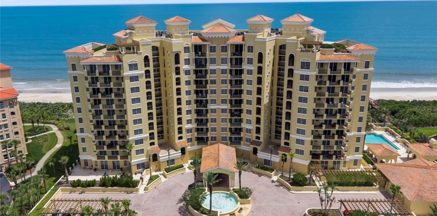 Condo à Palm Coast, Floride, 2 chambres  № 2324778