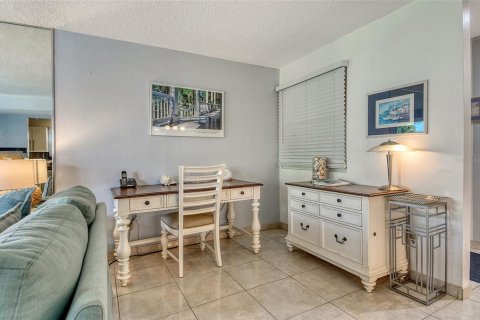 Copropriété à vendre à Longboat Key, Floride: 2 chambres, 99.5 m2 № 1870971 - photo 19