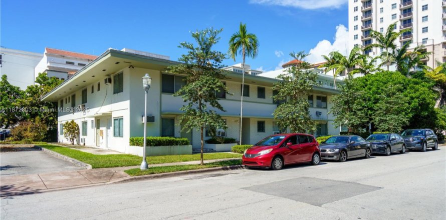 Appartement à Coral Gables, Floride 1 chambre, 56.67 m2 № 1926365