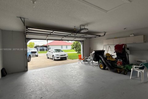 Купить виллу или дом в Клуистон, Флорида 3 спальни, 189.24м2, № 1993397 - фото 25