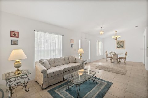 Villa ou maison à vendre à Palm Coast, Floride: 3 chambres, 153.2 m2 № 2389282 - photo 4