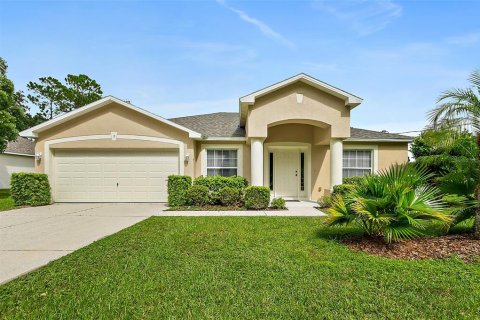 Villa ou maison à Palm Coast, Floride 3 chambres, 153.2 m2 № 2389282