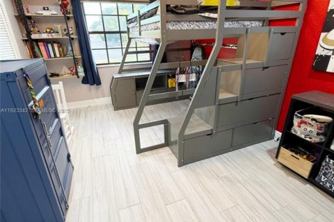 Casa en venta en Davie, Florida, 4 dormitorios, 205.31 m2 № 1983522 - foto 12