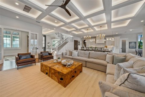 House in Holmes Beach, Florida 6 bedrooms, 550.07 sq.m. № 1508983 - photo 12