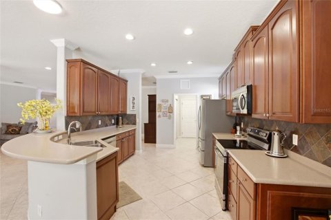 House in Bradenton, Florida 3 bedrooms, 220.55 sq.m. № 2231488 - photo 6
