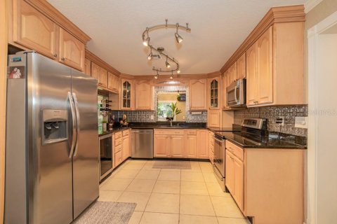 House in Ocala, Florida 4 bedrooms, 207.64 sq.m. № 1650140 - photo 13