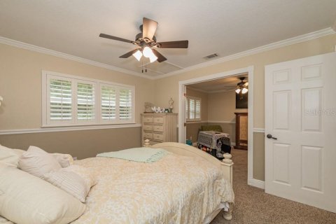 House in Ocala, Florida 4 bedrooms, 207.64 sq.m. № 1650140 - photo 25