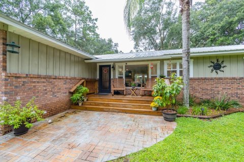 House in Ocala, Florida 4 bedrooms, 207.64 sq.m. № 1650140 - photo 2
