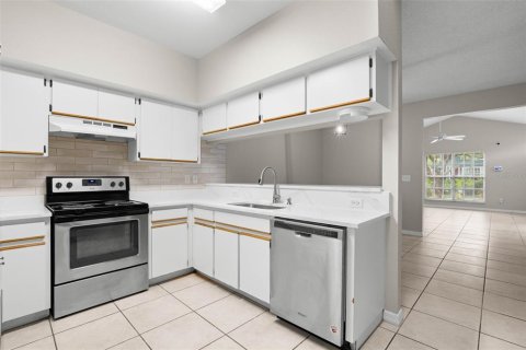 Copropriété à louer à Palm Harbor, Floride: 3 chambres, 125.42 m2 № 2106989 - photo 13