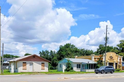 Commercial property in Orlando, Florida 75.62 sq.m. № 1893653 - photo 1