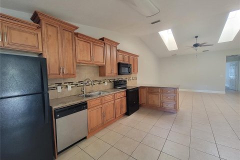 Снять в аренду квартиру в Окала, Флорида 2 комнаты, 151.9м2, № 1820726 - фото 2
