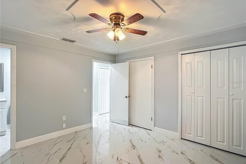 Villa ou maison à vendre à Lady Lake, Floride: 2 chambres, 99.68 m2 № 1612574 - photo 21
