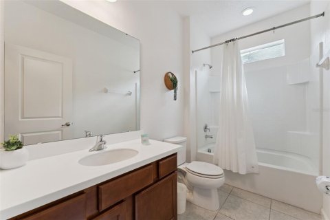 Villa ou maison à vendre à Kissimmee, Floride: 8 chambres, 353.49 m2 № 2284775 - photo 22