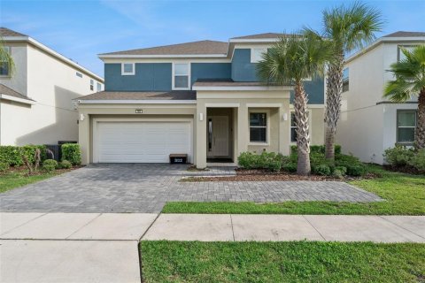Villa ou maison à vendre à Kissimmee, Floride: 8 chambres, 353.49 m2 № 2284775 - photo 2