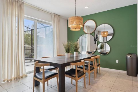 Villa ou maison à vendre à Kissimmee, Floride: 8 chambres, 353.49 m2 № 2284775 - photo 6