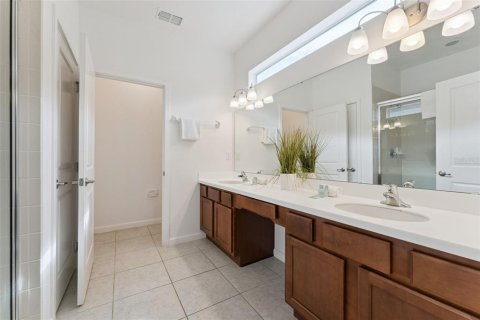 Villa ou maison à vendre à Kissimmee, Floride: 8 chambres, 353.49 m2 № 2284775 - photo 24