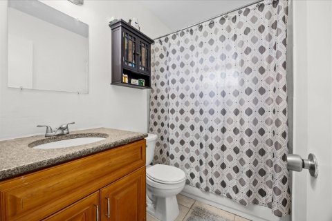 Villa ou maison à vendre à Port St. Lucie, Floride: 2 chambres, 86.58 m2 № 2175673 - photo 15