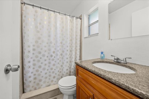 Villa ou maison à vendre à Port St. Lucie, Floride: 2 chambres, 86.58 m2 № 2175673 - photo 12