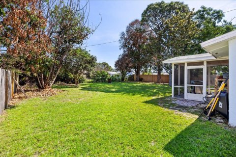 Villa ou maison à vendre à Port St. Lucie, Floride: 2 chambres, 86.58 m2 № 2175673 - photo 24
