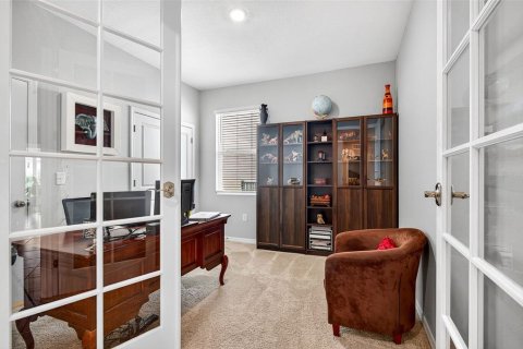 House in Wesley Chapel, Florida 4 bedrooms, 189.24 sq.m. № 1885859 - photo 5