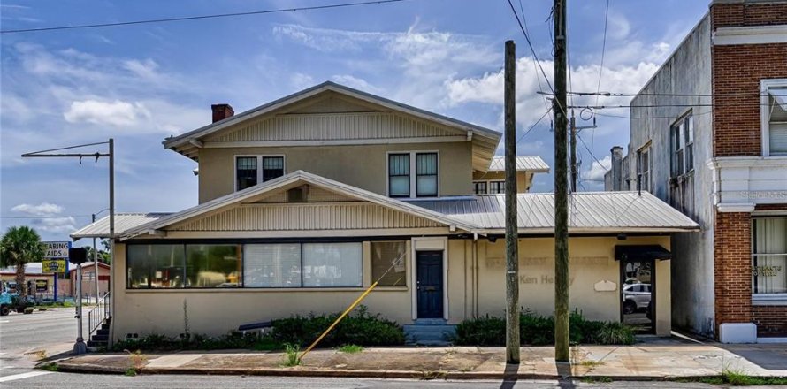 Immobilier commercial à Palatka, Floride 368.54 m2 № 2101140