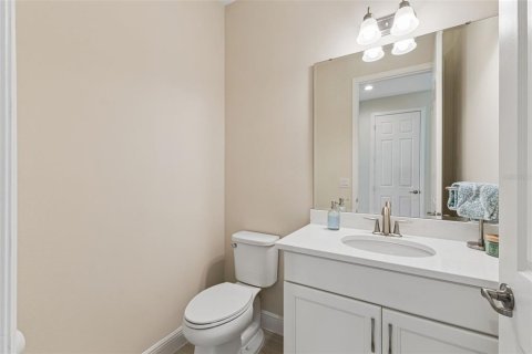House in Clermont, Florida 5 bedrooms, 364.36 sq.m. № 2226332 - photo 12