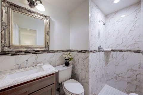 Villa ou maison à vendre à Orlando, Floride: 3 chambres, 145.21 m2 № 2411571 - photo 16