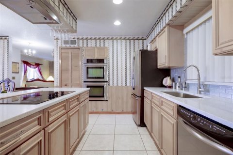 Villa ou maison à vendre à Orlando, Floride: 3 chambres, 145.21 m2 № 2411571 - photo 5