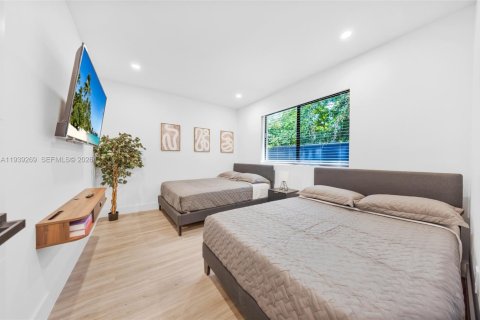 Villa ou maison à vendre à Miami, Floride: 5 chambres, 146.6 m2 № 1996963 - photo 20
