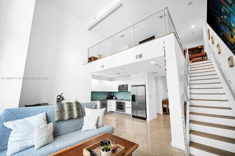 Copropriété à vendre à Miami, Floride: 1 chambre, 96.62 m2 № 1783974 - photo 1