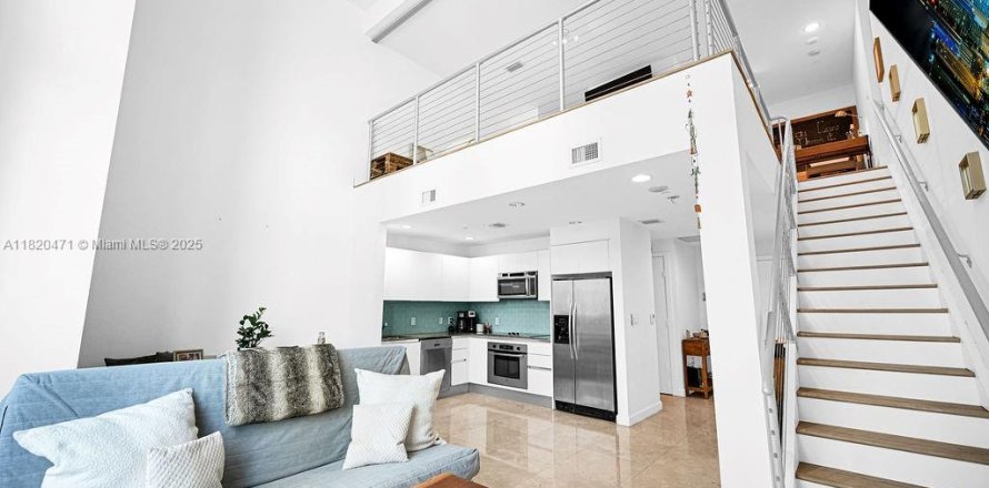 Condo à Miami, Floride, 1 chambre  № 1783974