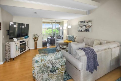 Condominio en alquiler en Sarasota, Florida, 3 dormitorios, 149.02 m2 № 1256223 - foto 6