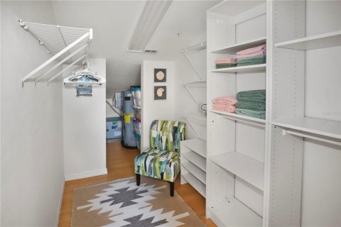 Condominio en alquiler en Sarasota, Florida, 3 dormitorios, 149.02 m2 № 1256223 - foto 13