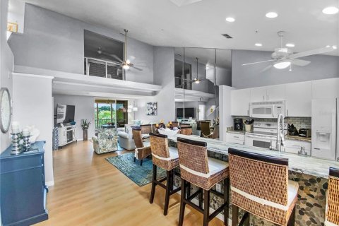 Condominio en alquiler en Sarasota, Florida, 3 dormitorios, 149.02 m2 № 1256223 - foto 3