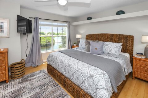 Condominio en alquiler en Sarasota, Florida, 3 dormitorios, 149.02 m2 № 1256223 - foto 9