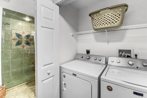 Condominio en alquiler en Sarasota, Florida, 3 dormitorios, 149.02 m2 № 1256223 - foto 17