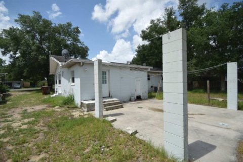 House in Lake Wales, Florida 3 bedrooms, 124.02 sq.m. № 2150574 - photo 5