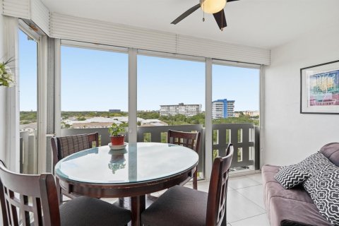 Купить кондоминиум в Холливуд, Флорида 3 комнаты, 78.41м2, № 2146908 - фото 15